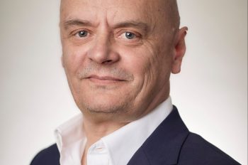 Simon Bailey