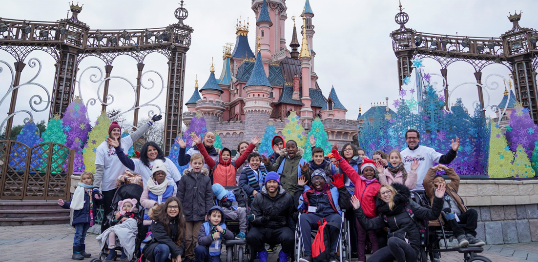 Disneyland Paris Welcomes Children from Hospitals in Belgium and France, to Experience the Magic of Disney’s Enchanted Christmas