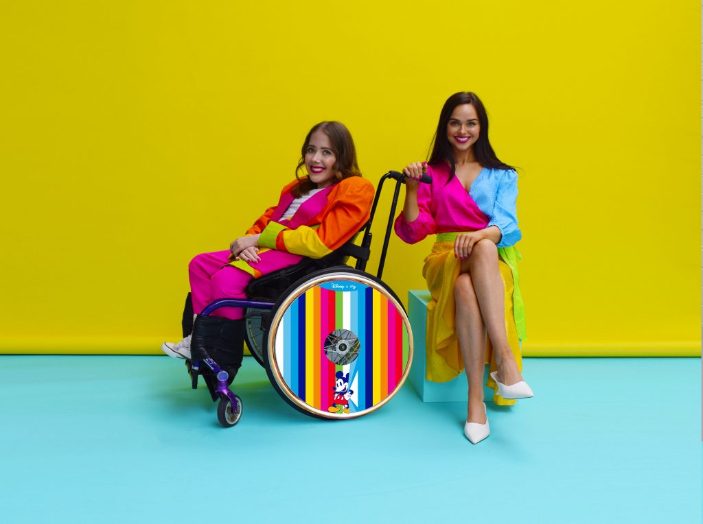 Izzy Wheels: 54 Colorful Wheelchair Accessories Created By Two Sisters