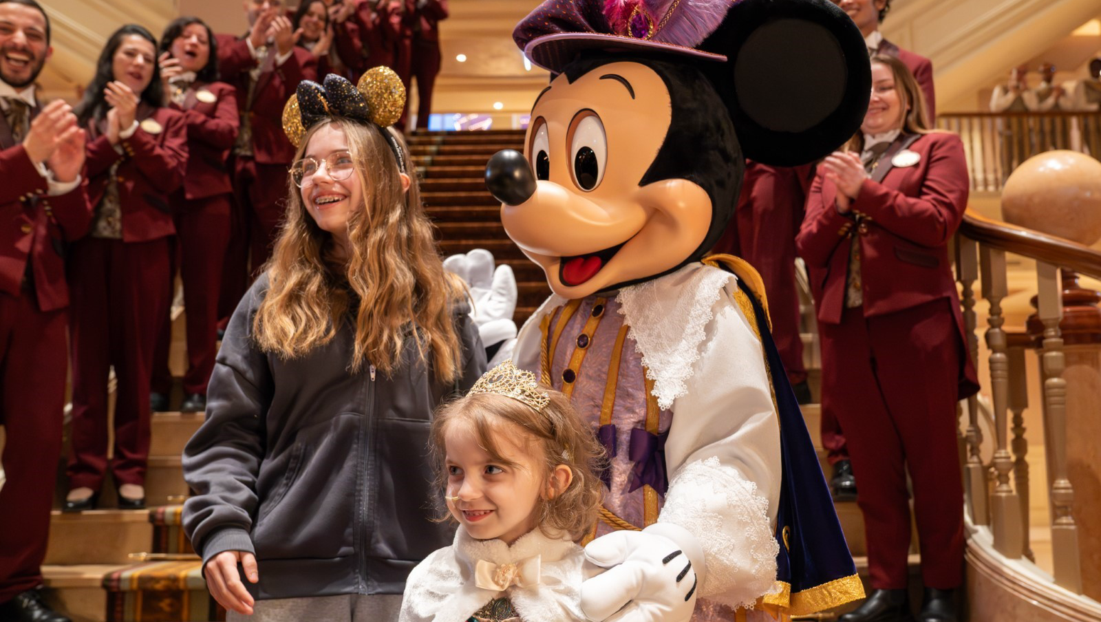 Disney and Make-A-Wish® Welcome First-ever Disneyland Hotel Guest at Disneyland® Paris 