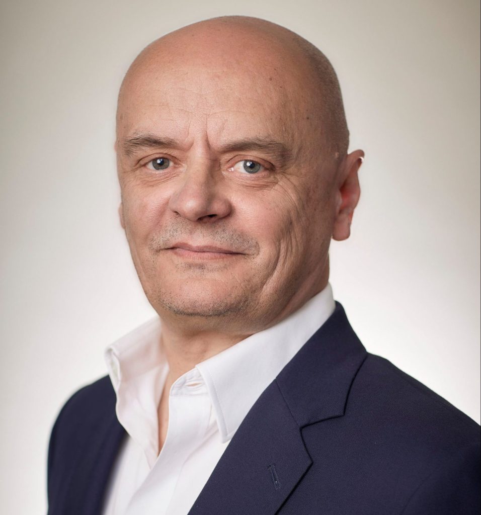 Simon Bailey