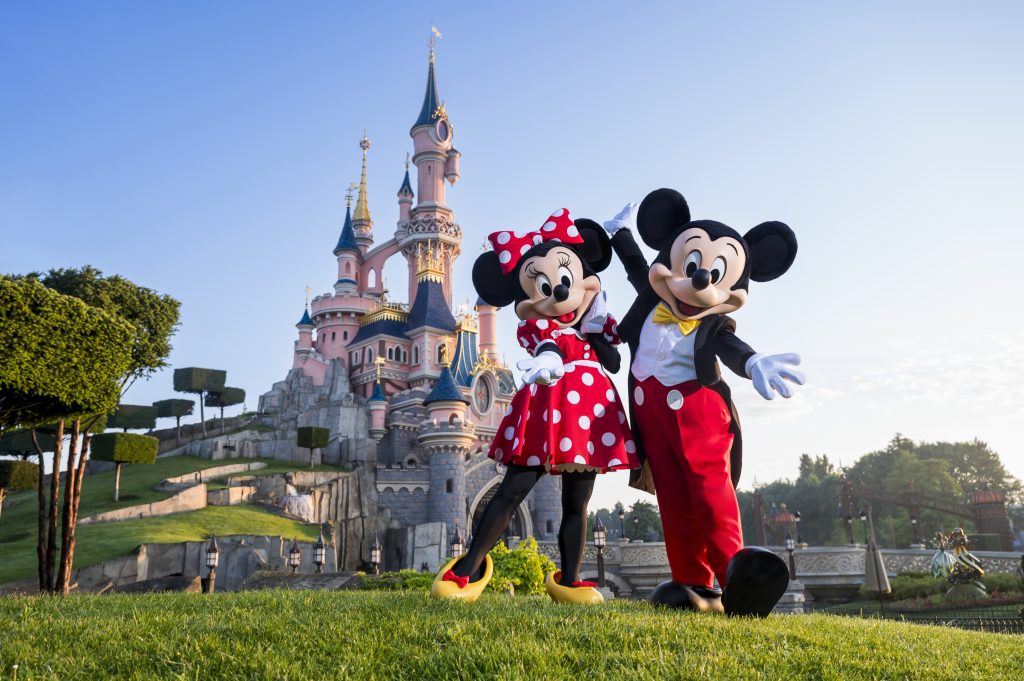 Mickey & Minnie in front of the DLP castle